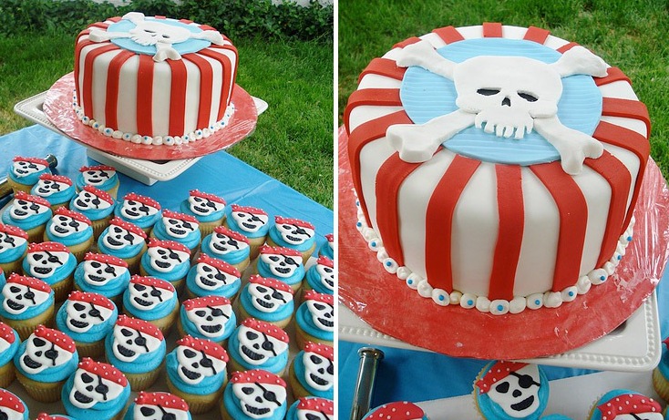 I spot the cutest pirate cake and cupcakes on Cupcakes Take The Cake blog