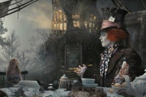 tea party trailer alice in wonderland of Tim Burton