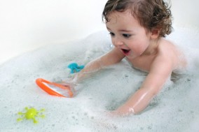 pack splat and water bugs by boon pack splat and water bugs by boon
