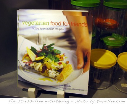 vegeterian food for friends by jane noraika