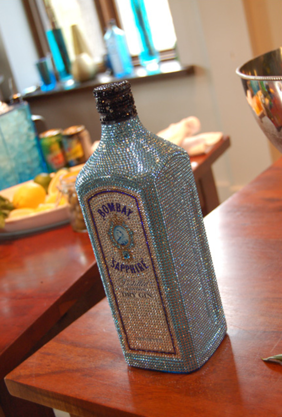 bombay sapphire bottle made with Swarovski Crystals