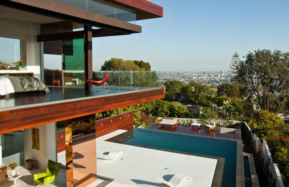 dramatic views of the sunset plaza residence in los angeles