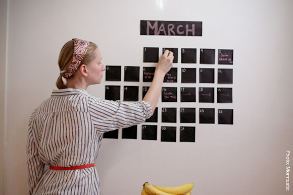 chalkboard contact paper calendar diy