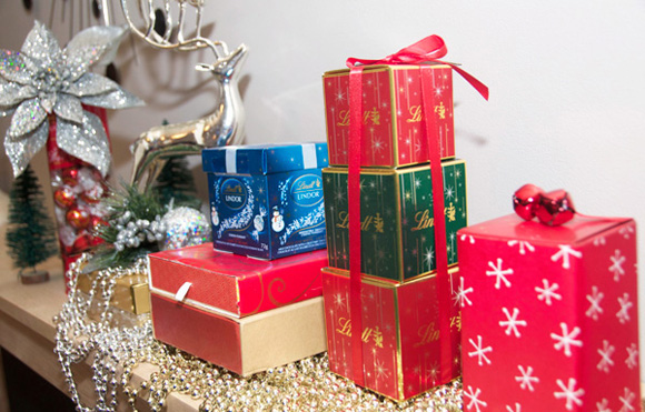 lindt lindor chocolate box and holiday gift display