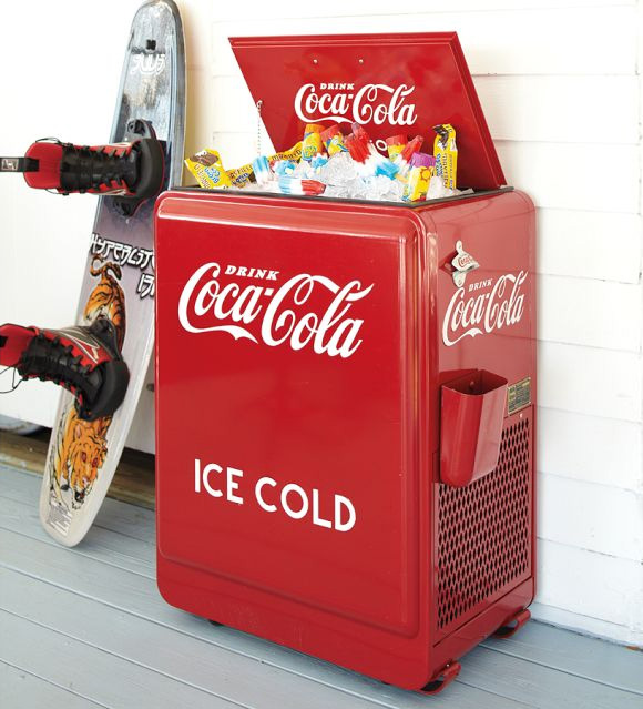 old-fashioned coca-cola drink cooler